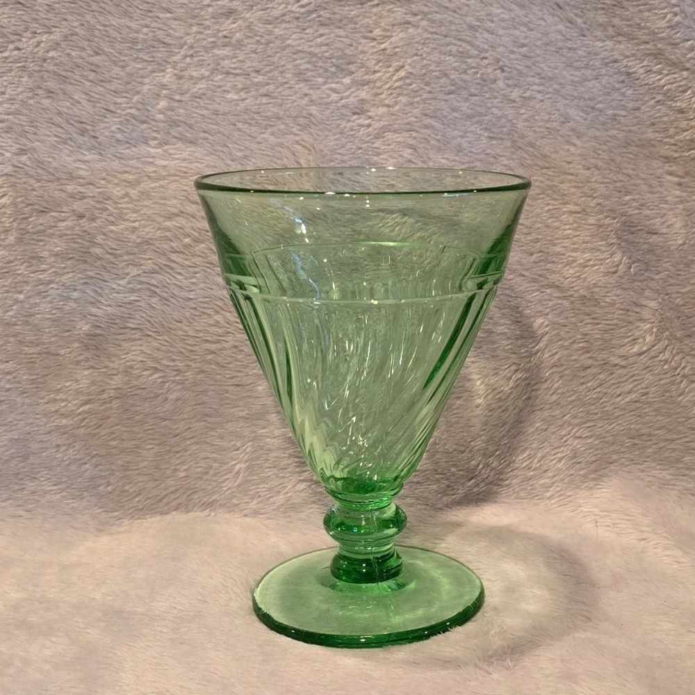 Vintage Duncan & Miller Spiral Flutes Green 8 oz.‎ Footed Water Tumbler